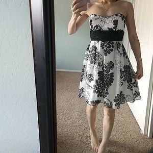 White house black market dress